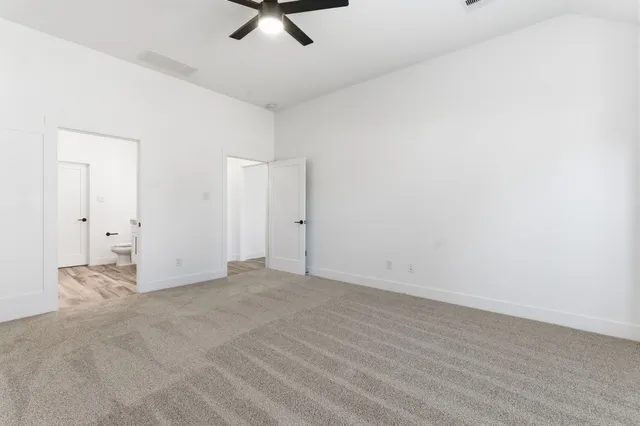 $2,775 | 5227 Sunshine Point, Willis, TX 77318