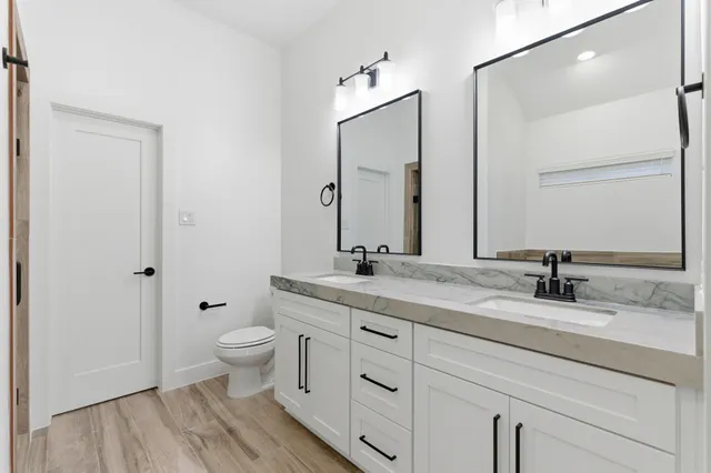 $2,775 | 5227 Sunshine Point, Willis, TX 77318