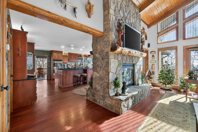 $999,999 | 200 Twelve Oaks Trail, Murphy, NC 28906