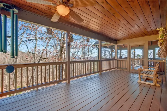 $999,999 | 200 Twelve Oaks Trail, Murphy, NC 28906