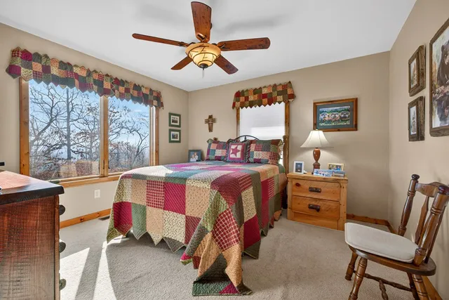 $999,999 | 200 Twelve Oaks Trail, Murphy, NC 28906