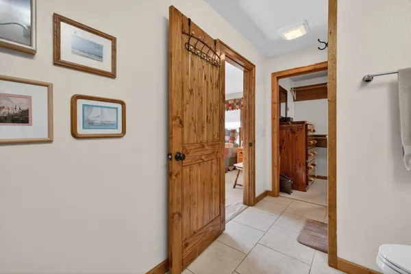 a view of a entryway of the house