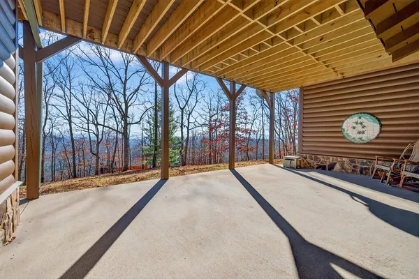 $999,999 | 200 Twelve Oaks Trail, Murphy, NC 28906