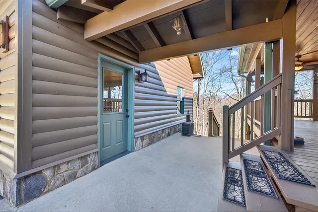 $999,999 | 200 Twelve Oaks Trail, Murphy, NC 28906