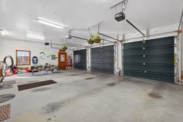 $999,999 | 200 Twelve Oaks Trail, Murphy, NC 28906