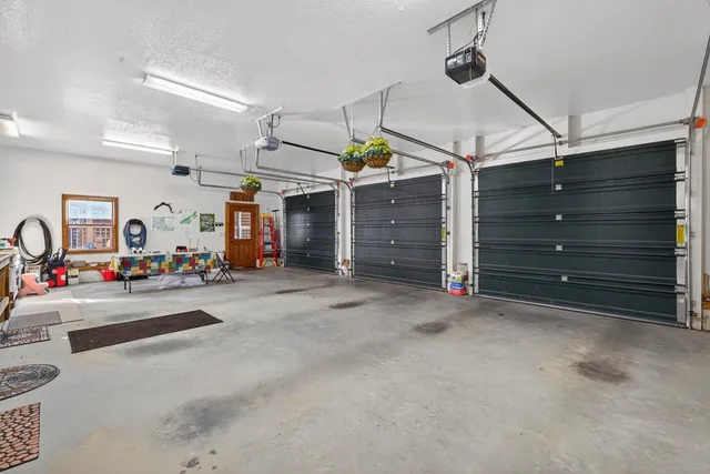 $999,999 | 200 Twelve Oaks Trail, Murphy, NC 28906