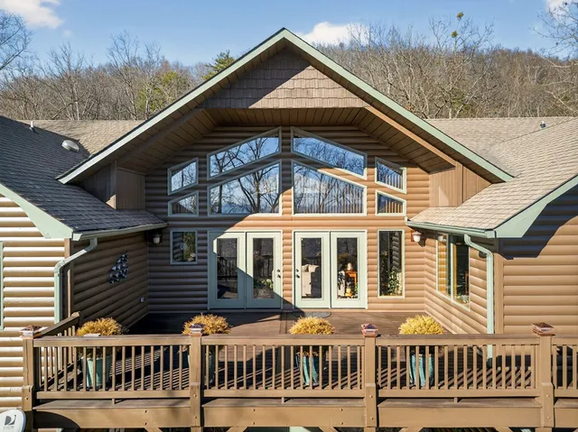 $999,999 | 200 Twelve Oaks Trail, Murphy, NC 28906