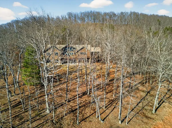 $999,999 | 200 Twelve Oaks Trail, Murphy, NC 28906