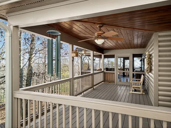 $999,999 | 200 Twelve Oaks Trail, Murphy, NC 28906