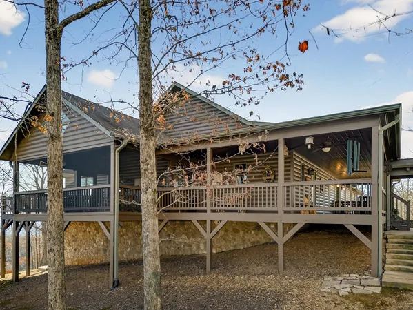 $999,999 | 200 Twelve Oaks Trail, Murphy, NC 28906