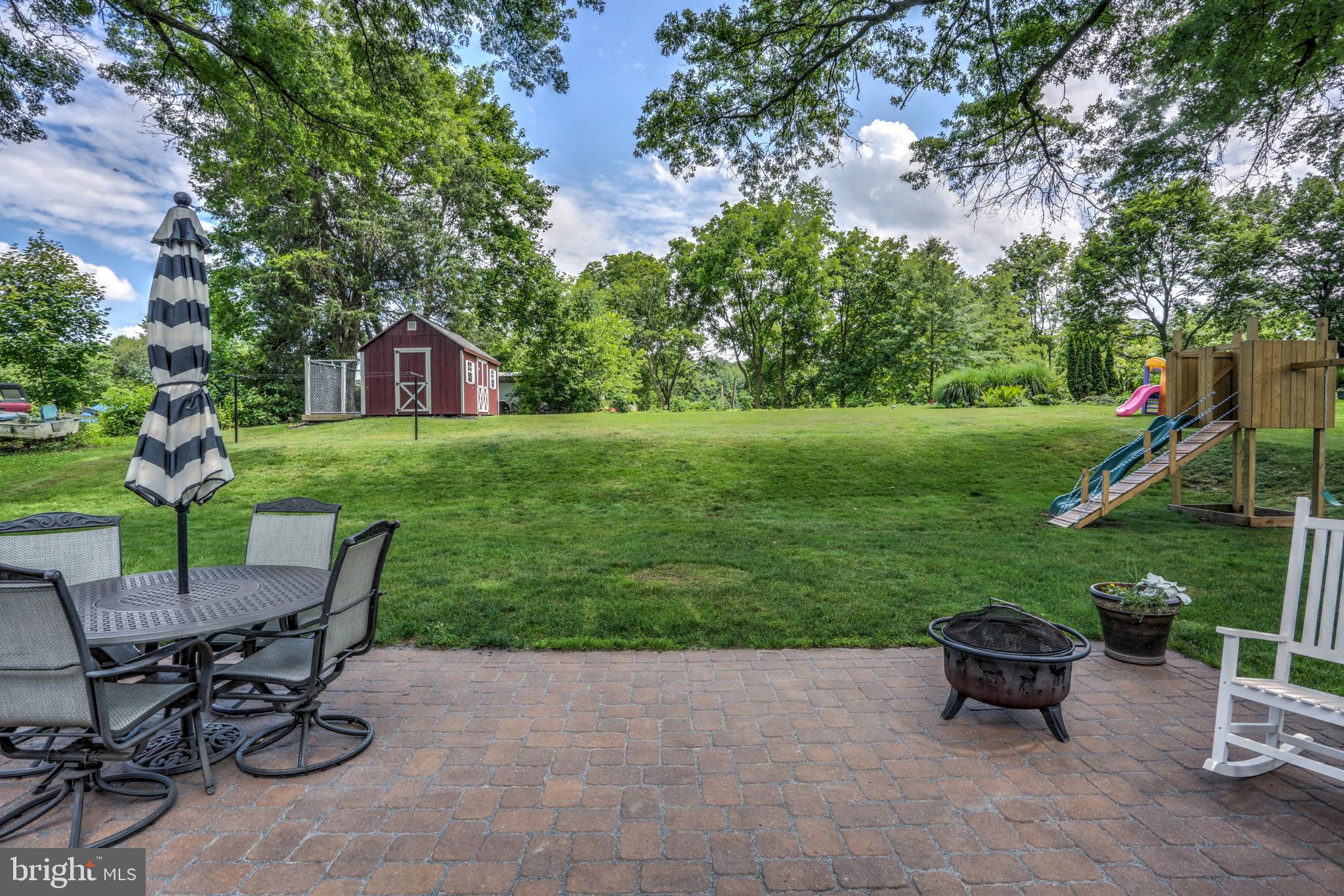 870 Hopeland Road Lititz, PA 17543 - Photo 25 of 28 Patio