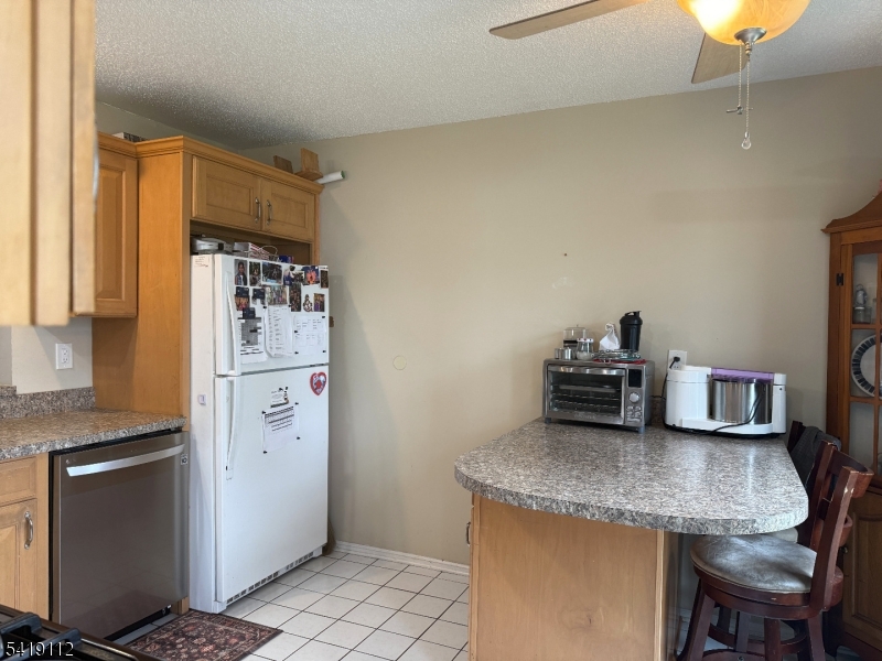 227 English Place Bernards, NJ 07920 - Photo 16 of 36