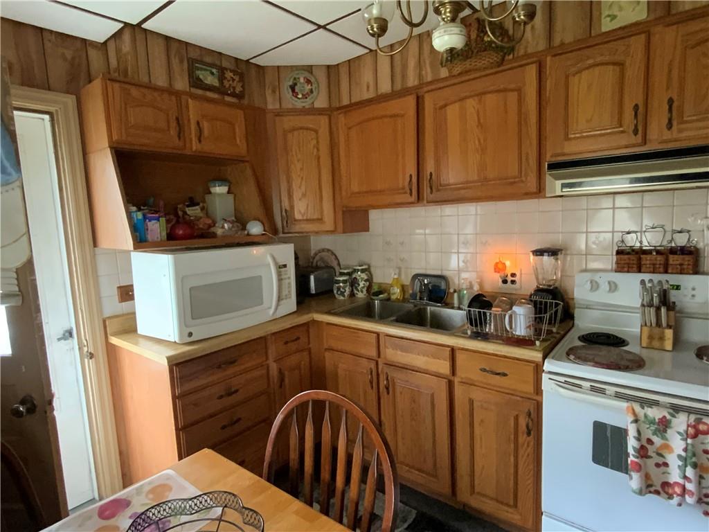 55 Canton Avenue Washington, PA 15301 - Photo 2 of 11
