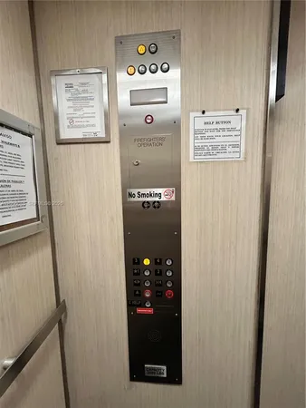 $1,600 | 3000 Sunrise Lakes Drive East, Unit 302, Sunrise, FL 33322