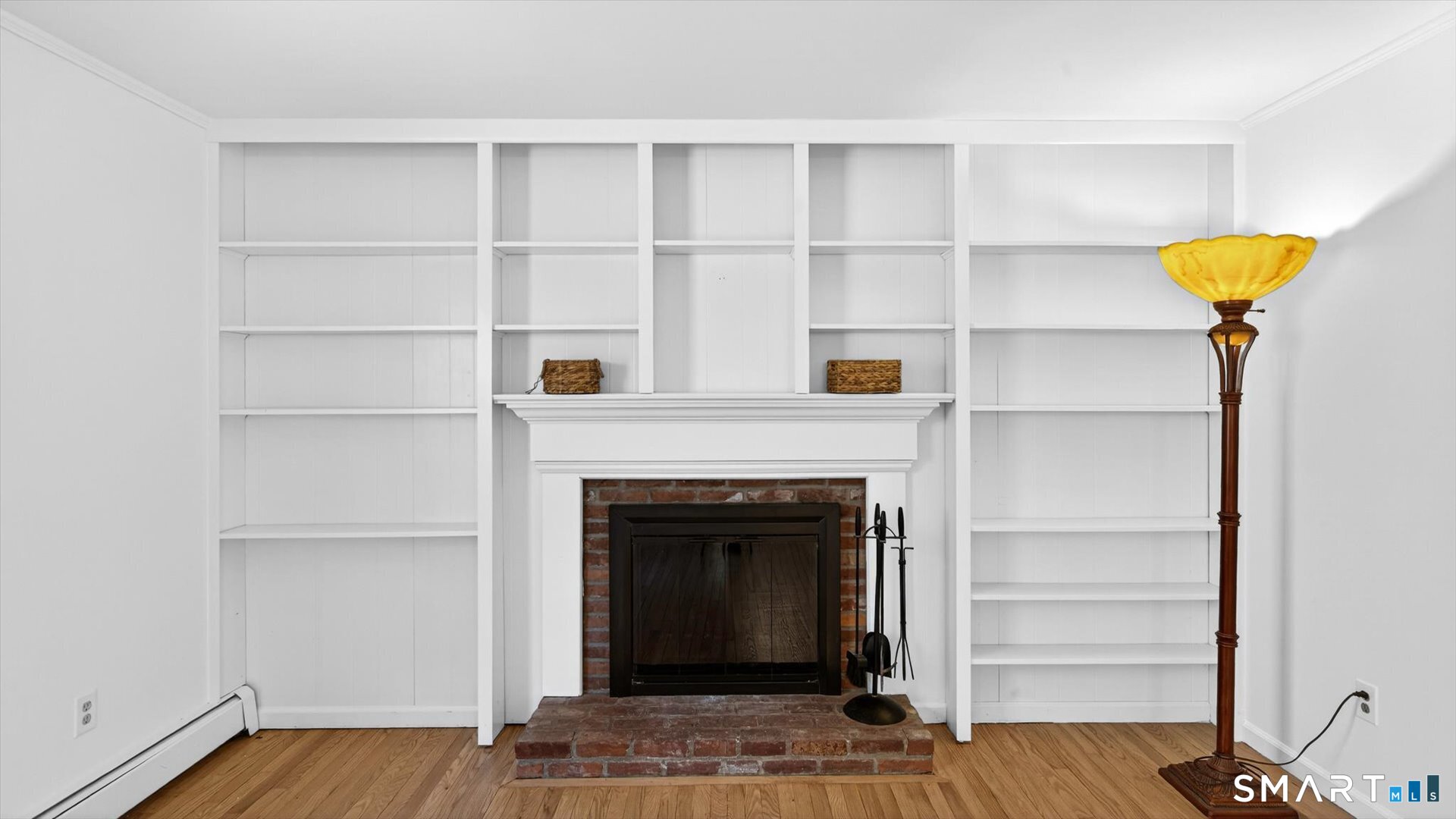 28 Park Road Simsbury, CT 06070 - Photo 14 of 40