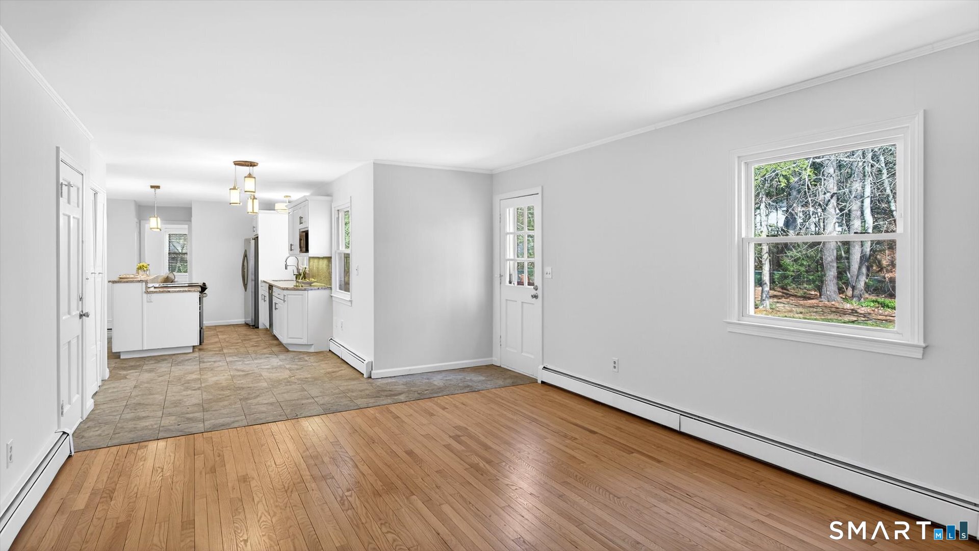 28 Park Road Simsbury, CT 06070 - Photo 15 of 40