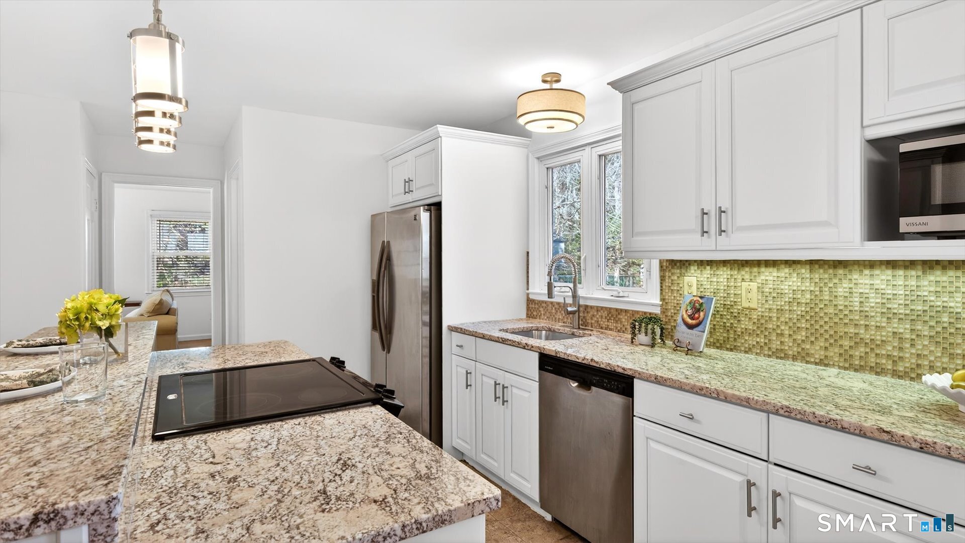 28 Park Road Simsbury, CT 06070 - Photo 16 of 40