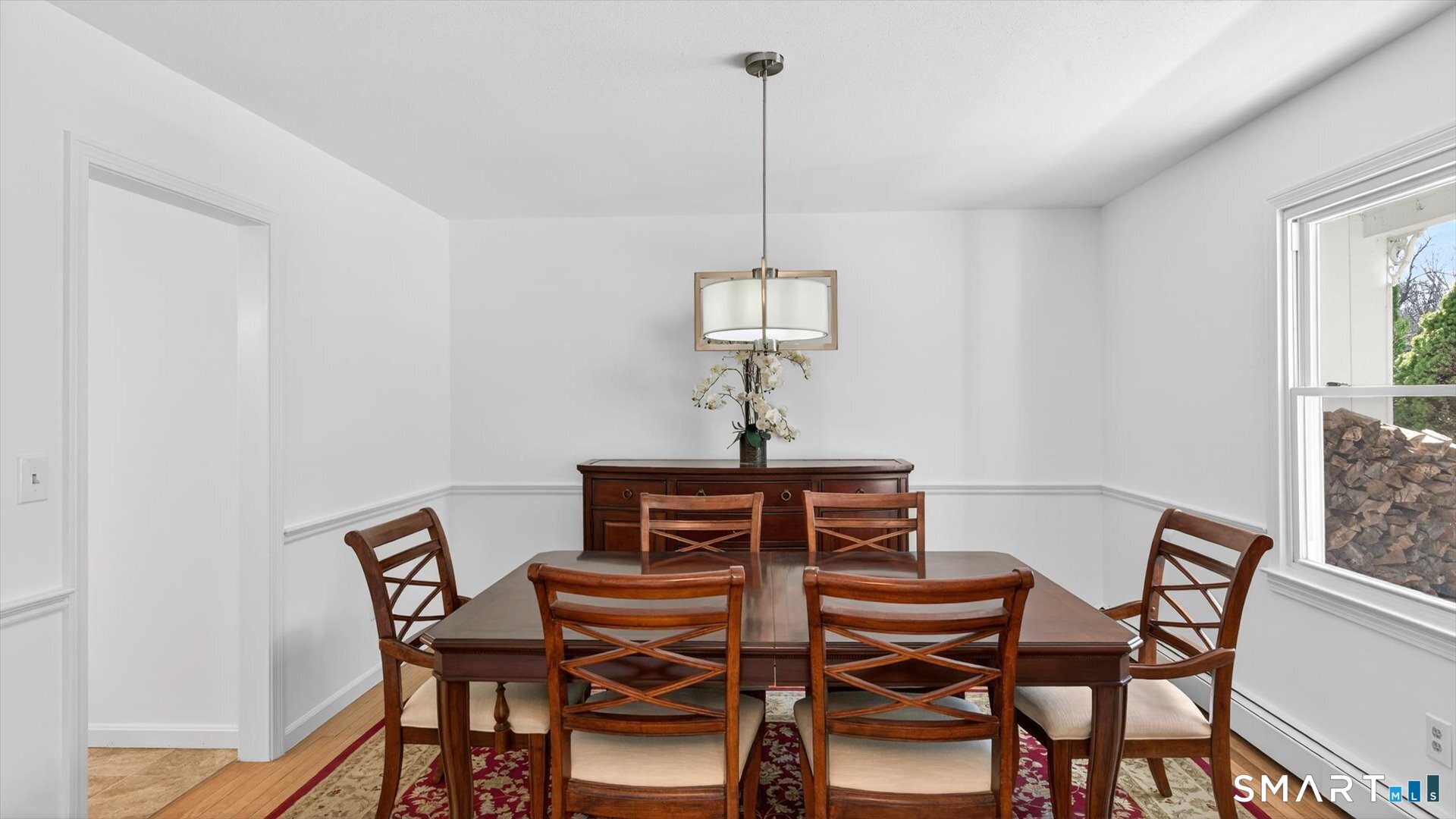 28 Park Road Simsbury, CT 06070 - Photo 18 of 40