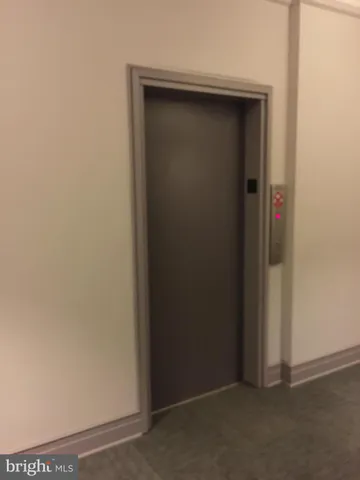 $2,400 | 1615 Q Street Northwest, Unit 913, Washington, DC 20009