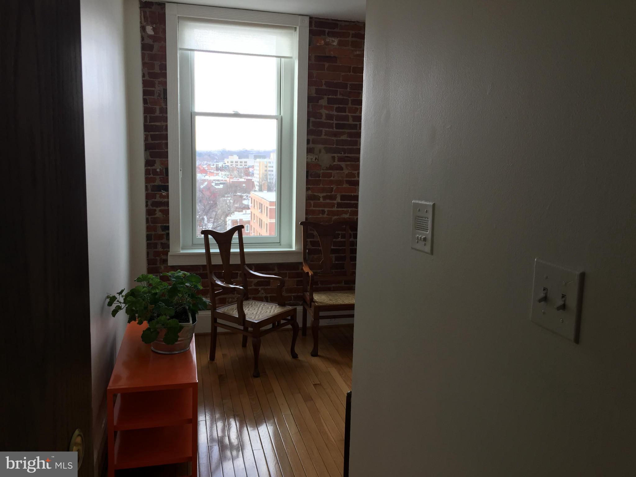 1615 Q Street Northwest, Unit 913 Washington, DC 20009 - Photo 5 of 24 Interior (General)