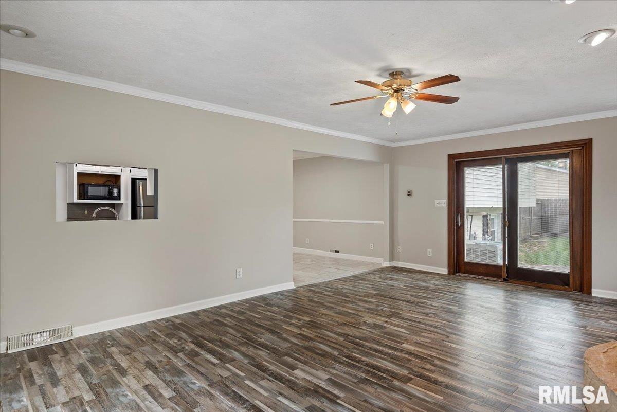 27 Twilight Lane Springfield, IL 62712 - Photo 13 of 35