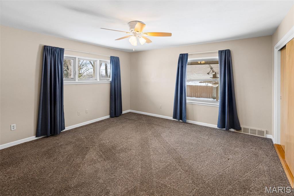 3853 Claremont Street Alton, IL 62002 - Photo 25 of 57