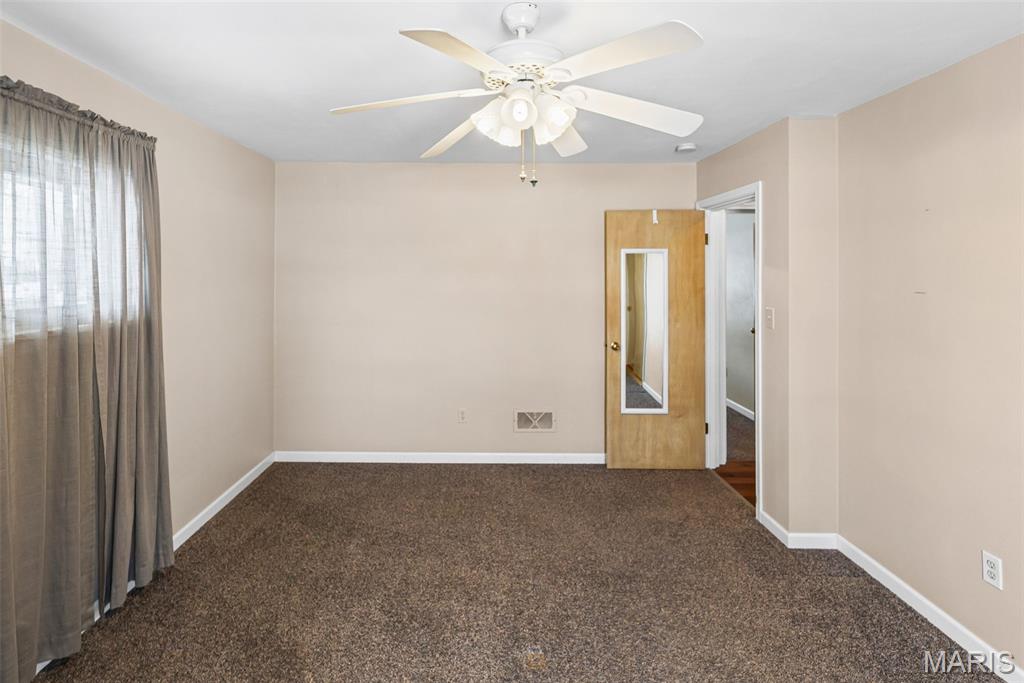 3853 Claremont Street Alton, IL 62002 - Photo 29 of 57