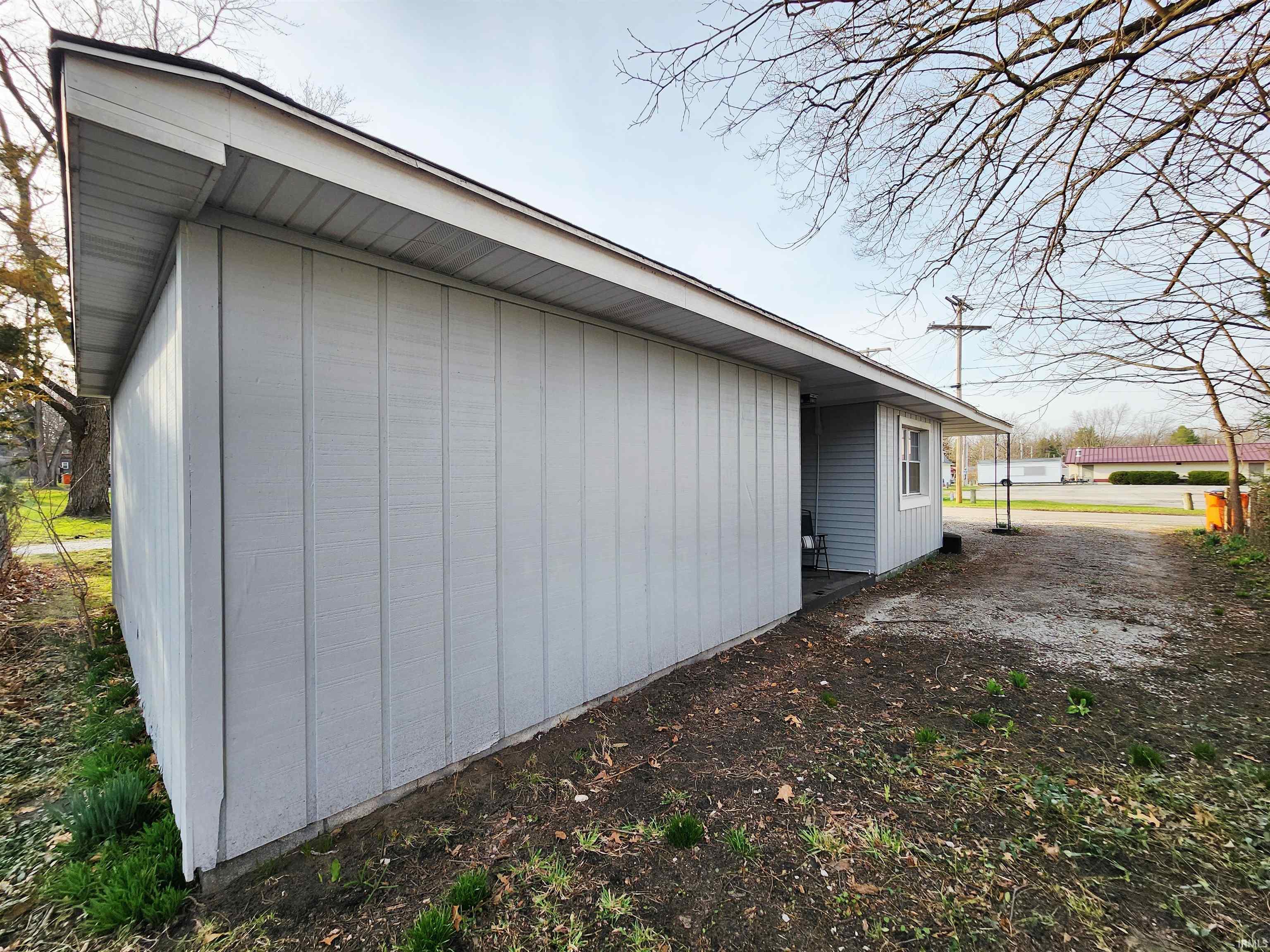 105 West 15th Street Winamac, IN 46996 - Photo 4 of 15