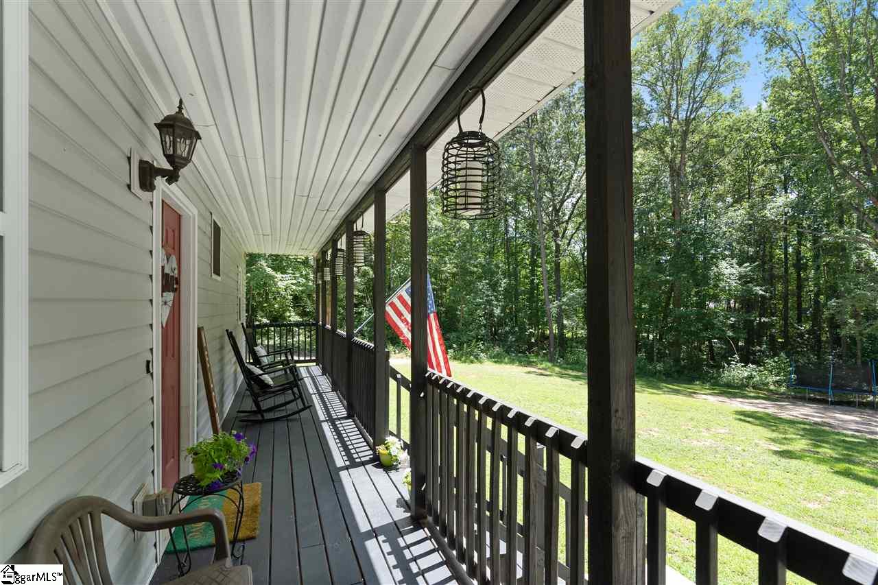 275 John High Road Campobello, SC 29322 - Photo 3 of 36