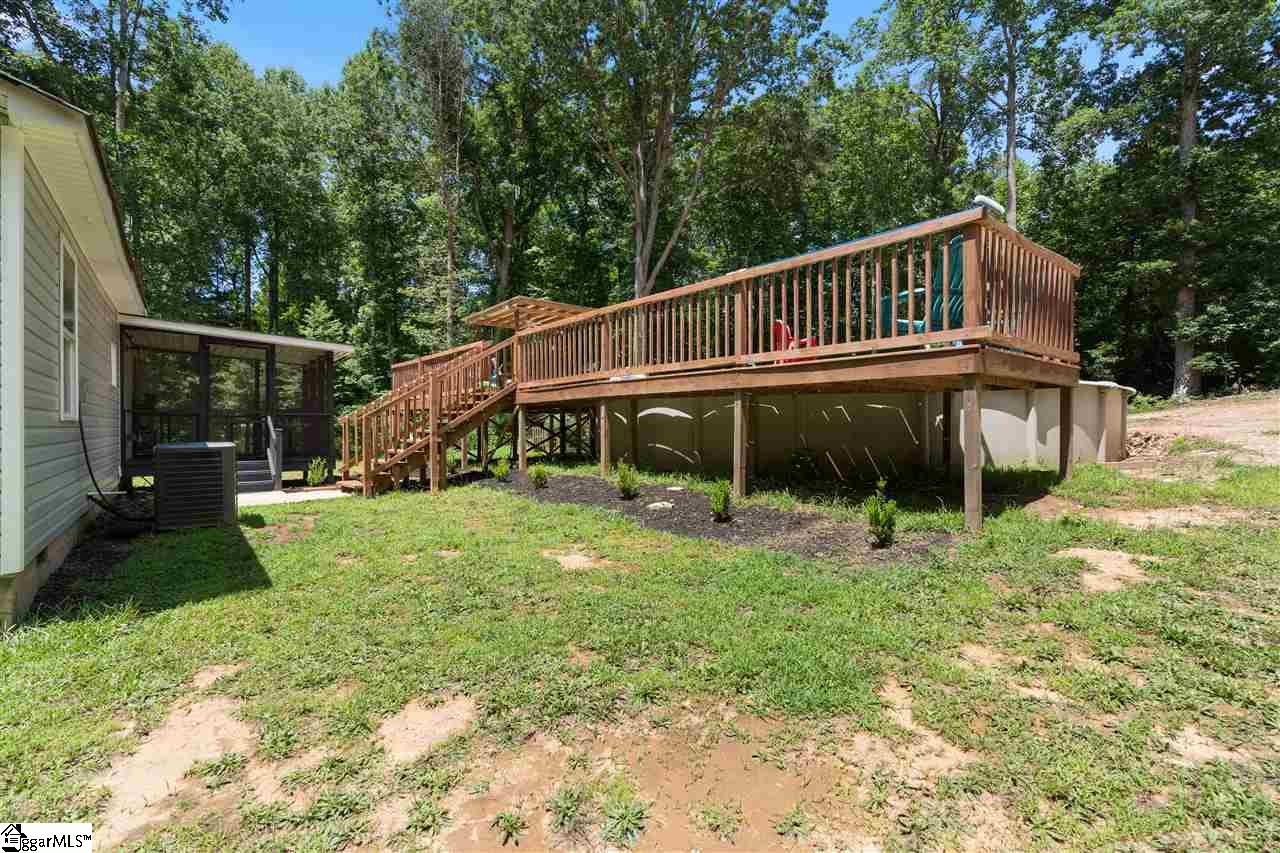 275 John High Road Campobello, SC 29322 - Photo 24 of 36