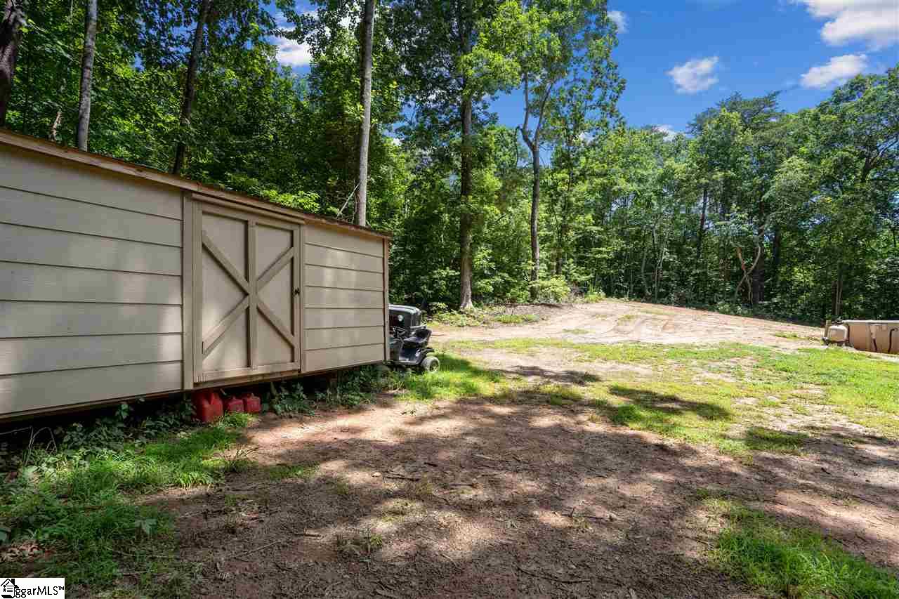275 John High Road Campobello, SC 29322 - Photo 26 of 36