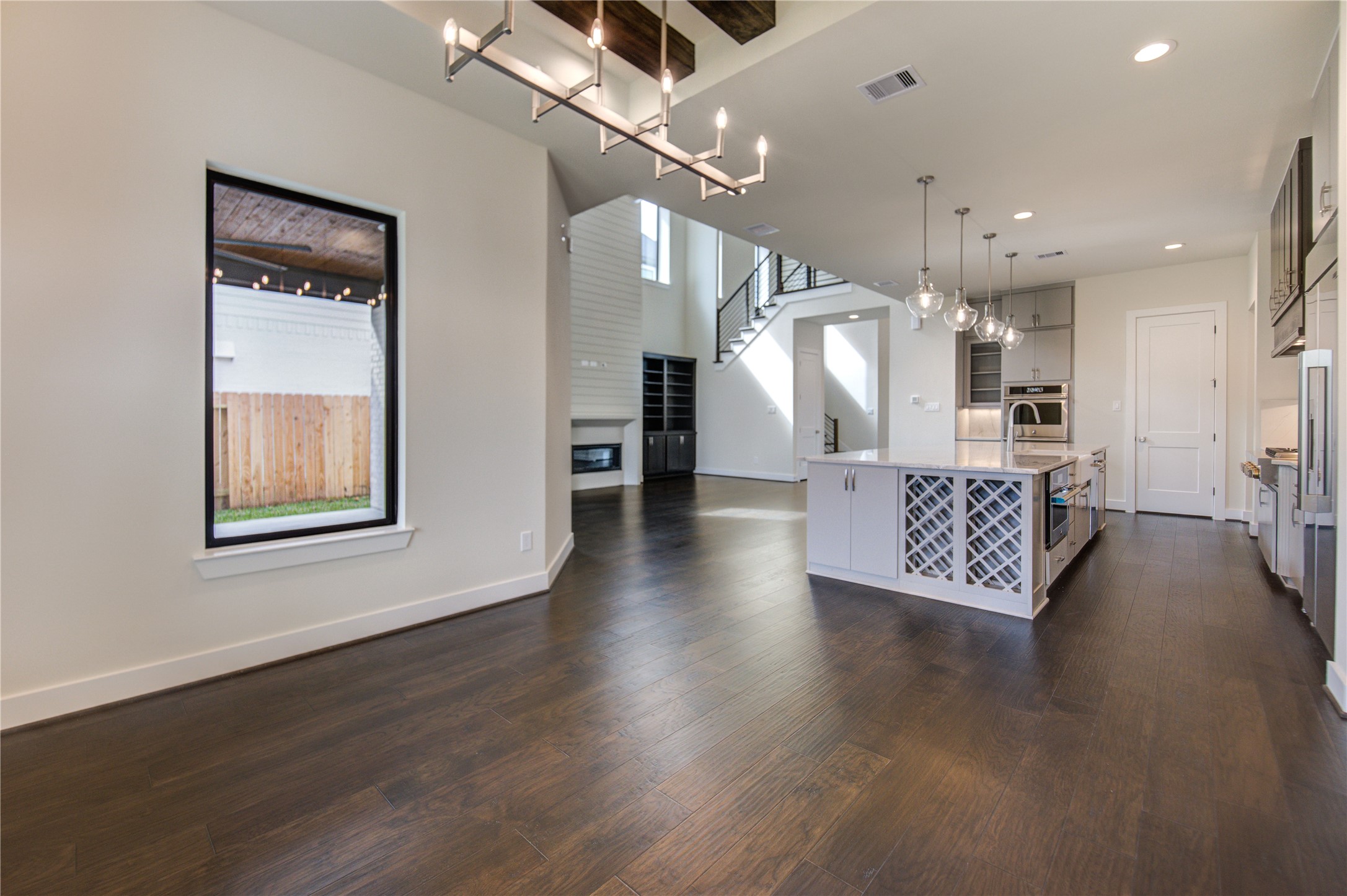 1504 Story Street Houston, TX 77055 - Photo 6 of 45 Lots of storage space and open concept make it a perfect home to entertain in