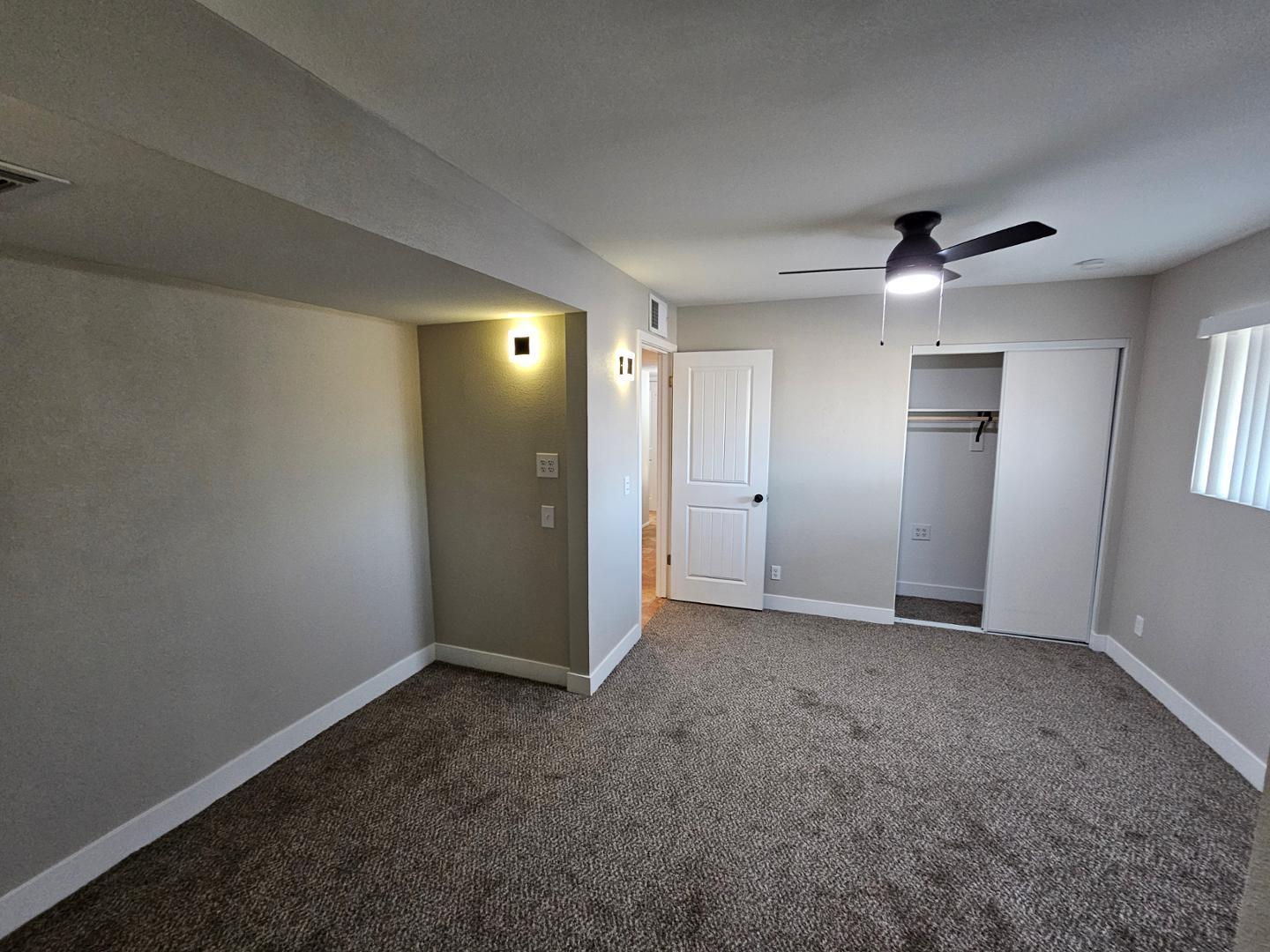 8702 West Pinnacle Peak Road Peoria, AZ 85383 - Photo 11 of 16 Photo #11