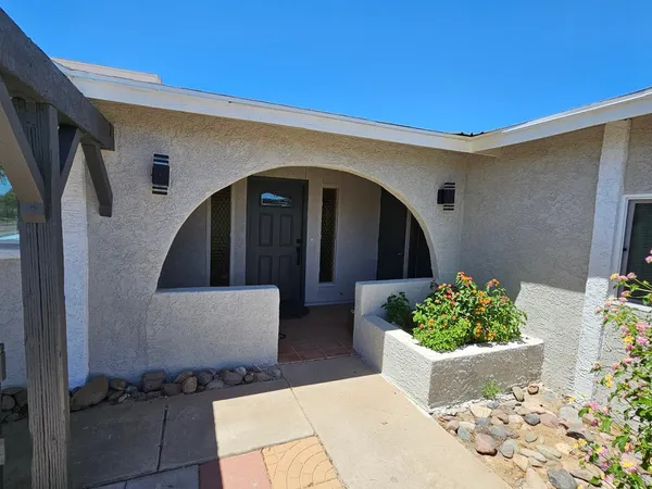 $3,000 | 8702 West Pinnacle Peak Road, Peoria, AZ 85383