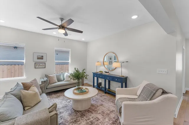 $2,600 | 2310 East 17th Street, Chattanooga, TN 37404