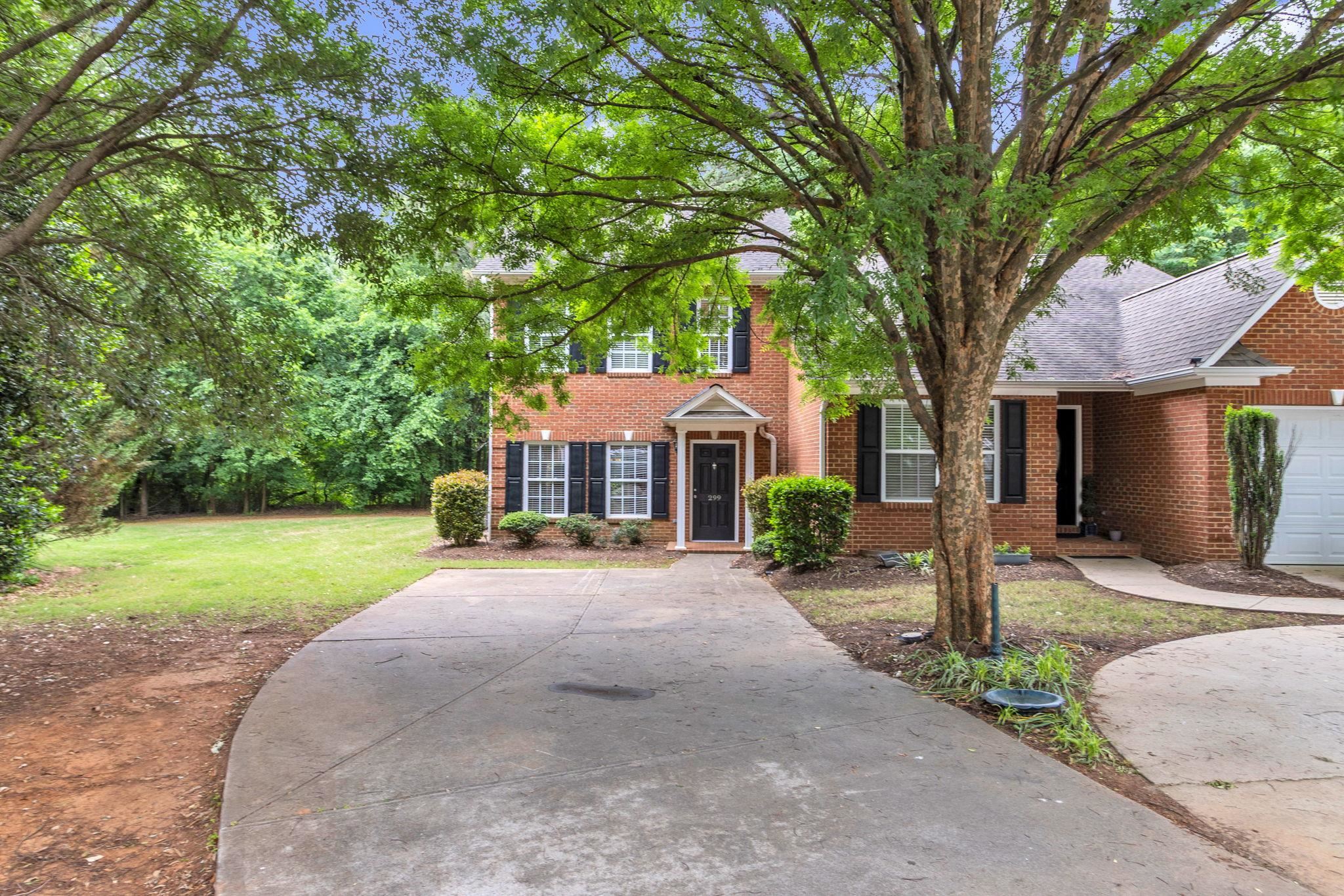 299 Rexford Drive Moore, SC 29369 - Photo 2 of 25