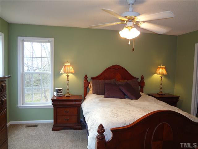508 Firefly Road Holly Springs, NC 27540 - Photo 12 of 25 Gallery Image 12