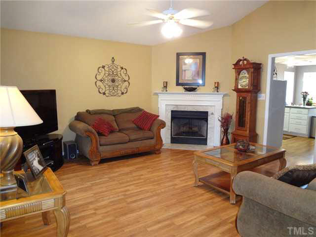 508 Firefly Road Holly Springs, NC 27540 - Photo 5 of 25 Gallery Image 5