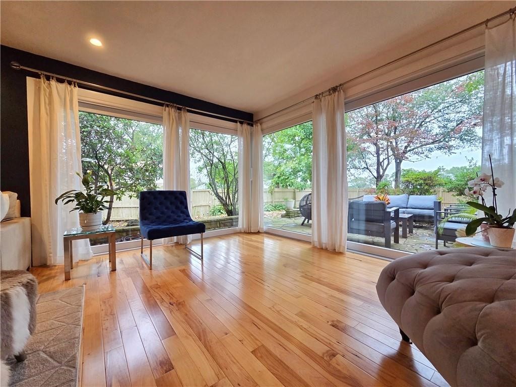 141 Glen Ridge Road Cranston, RI 02920 - Photo 1 of 32