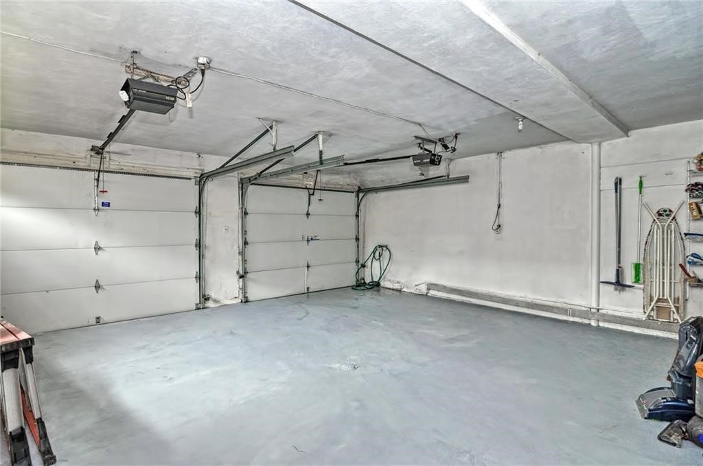 141 Glen Ridge Road Cranston, RI 02920 - Photo 32 of 32