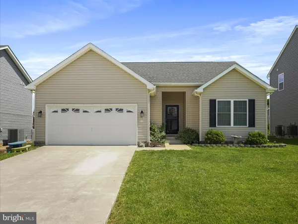 $2,400 | 183 Aylesbury Lane, Martinsburg, WV 25403
