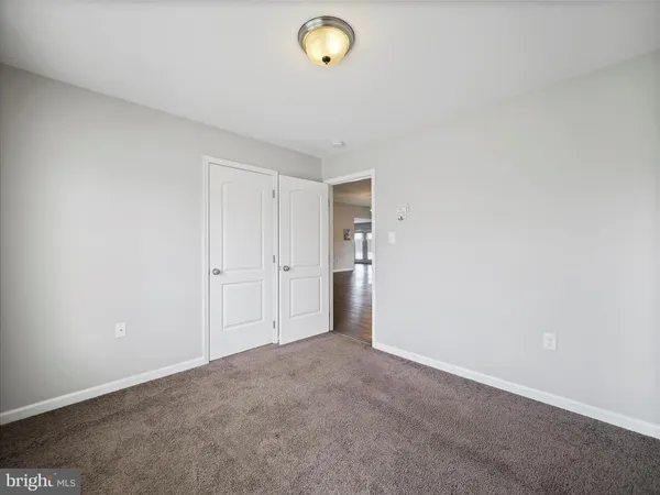 $2,400 | 183 Aylesbury Lane, Martinsburg, WV 25403