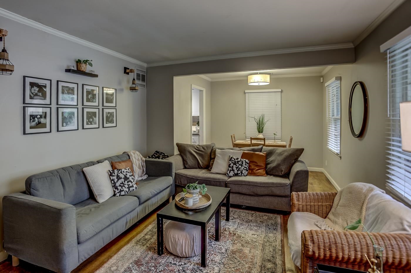 4464 Helene Road Memphis, TN 38117 - Photo 6 of 27 a living room with furniture