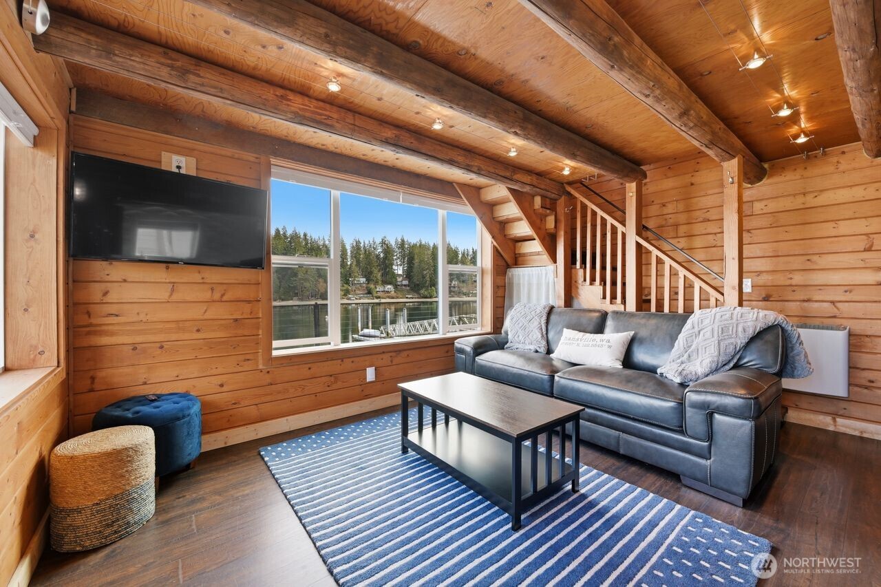 270 Grapeview Point Road Allyn, WA 98524 - Photo 5 of 40