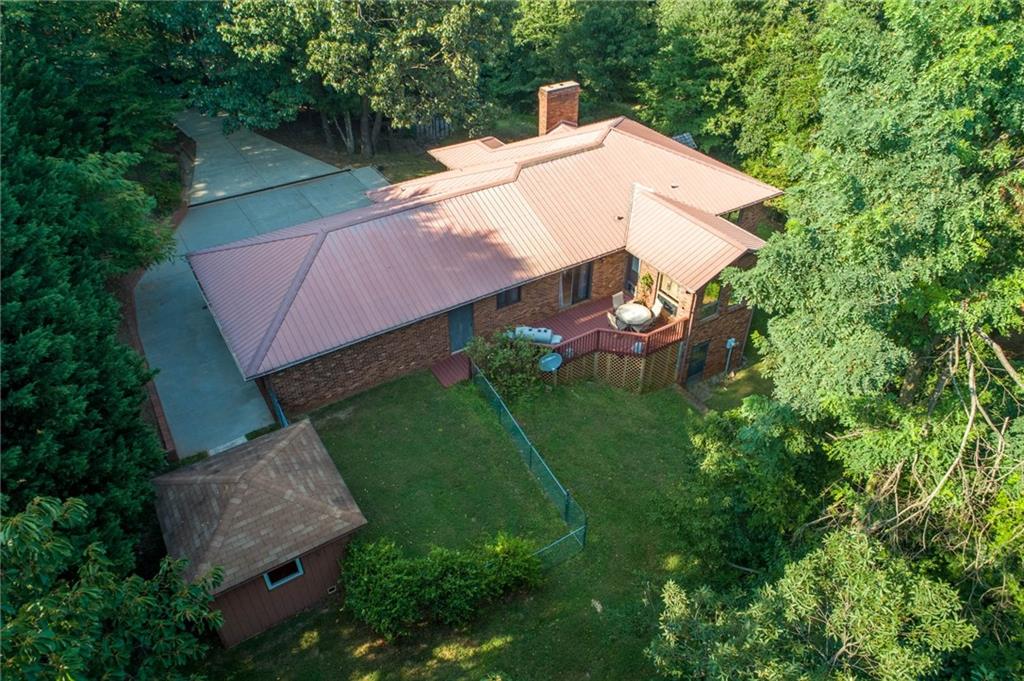 4242 Rocky Road Valdese, NC 28690 - Photo 14 of 25 Gallery Image 14