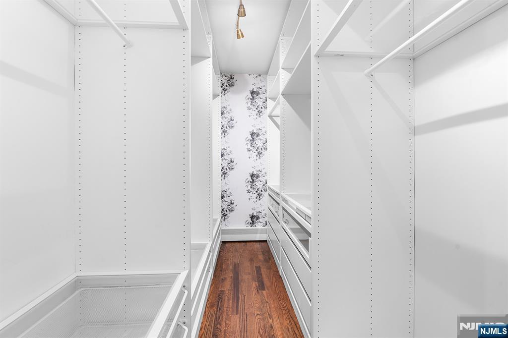 4 Daniel Lane Butler, NJ 07405 - Photo 24 of 47
