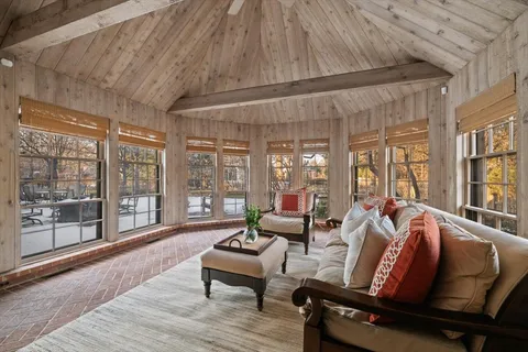 $2,675,000 | 2836 Blackhawk Road, Wilmette, IL 60091