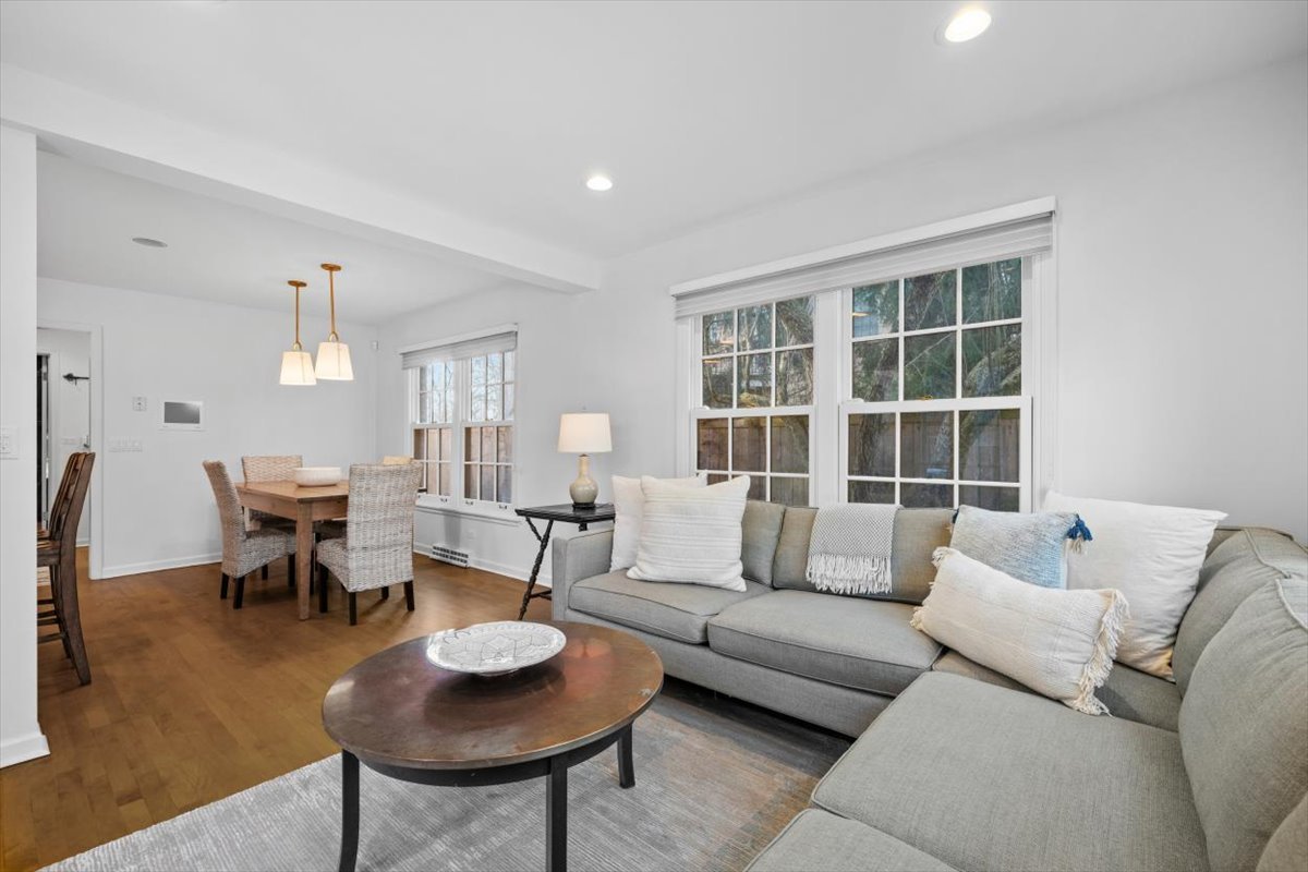 2836 Blackhawk Road Wilmette, IL 60091 - Photo 21 of 73