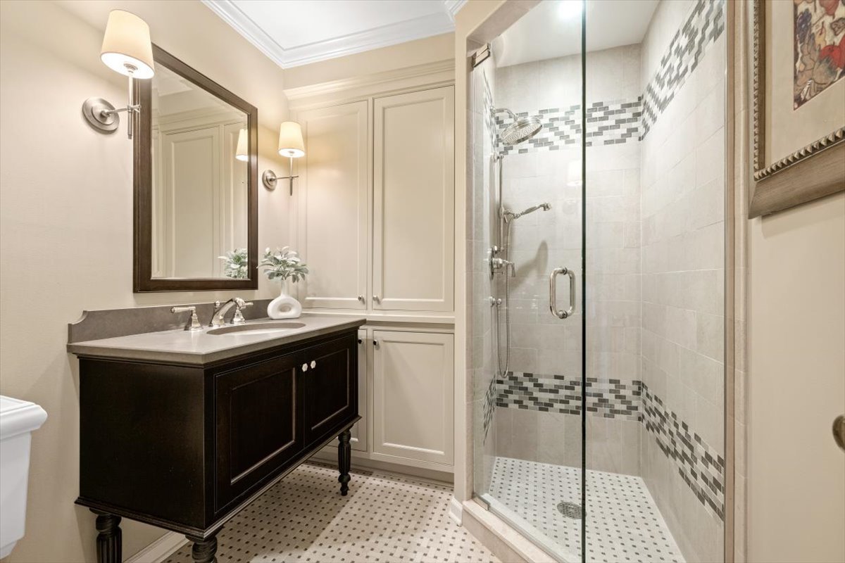 2836 Blackhawk Road Wilmette, IL 60091 - Photo 30 of 73