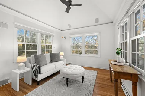 $2,675,000 | 2836 Blackhawk Road, Wilmette, IL 60091